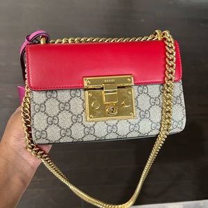 Almost NEW - GUCCI Padlock bag!